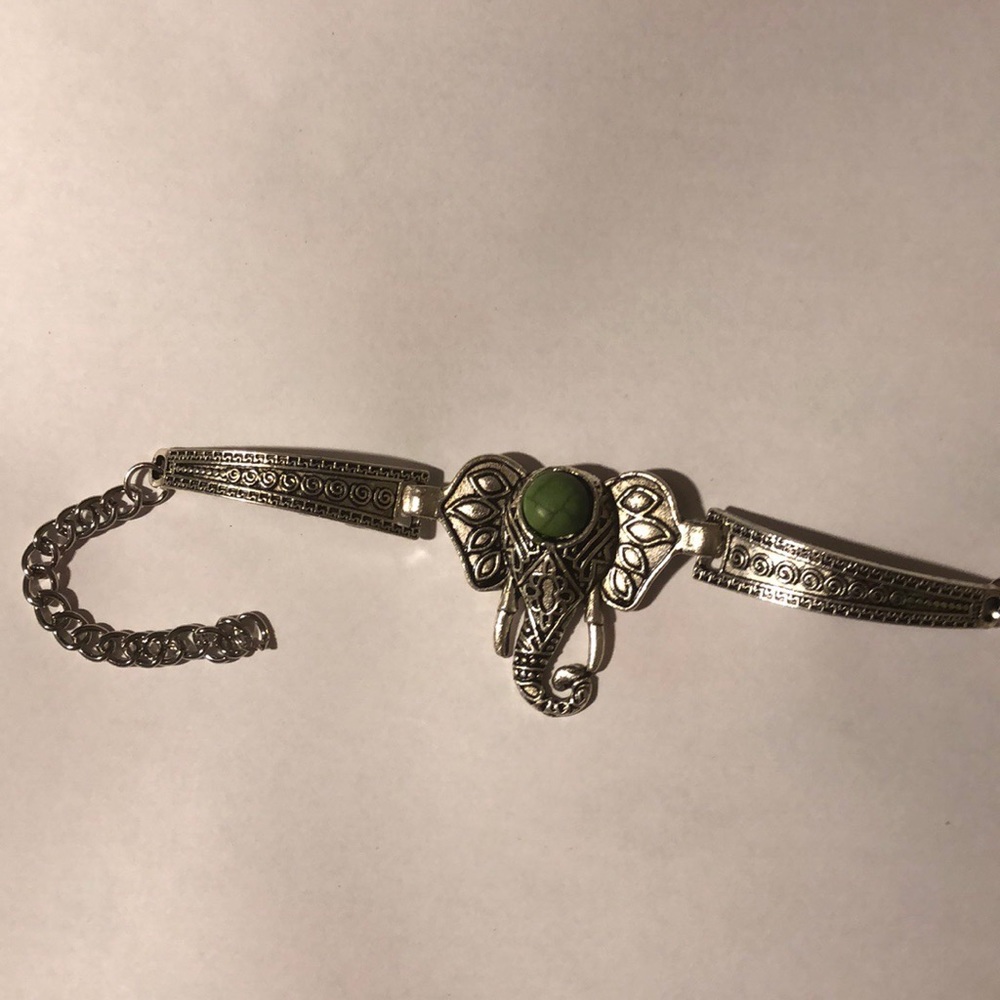 ⭐️Discount Shipping⭐️ Elephant Shape Gem Bracelet